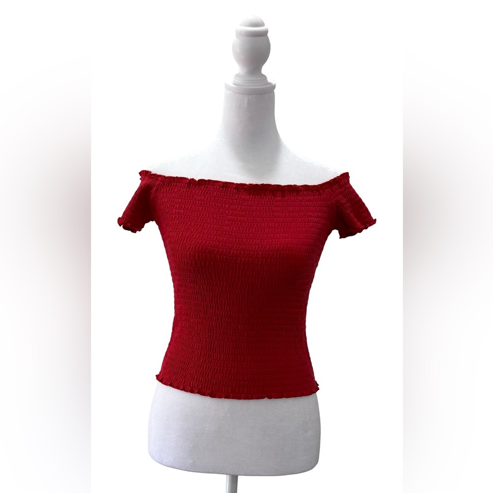 NWT Hollister off-the-shoulder smocked crop top in a vibrant red. Women size M